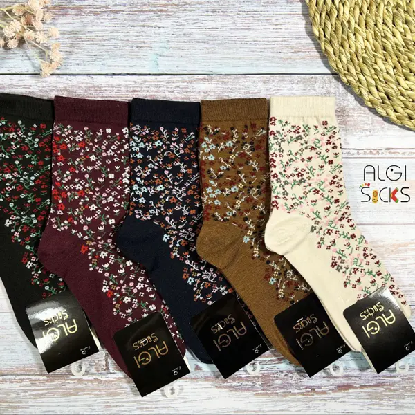 جوراب مچی زنانه طرح گل ریزبافت 